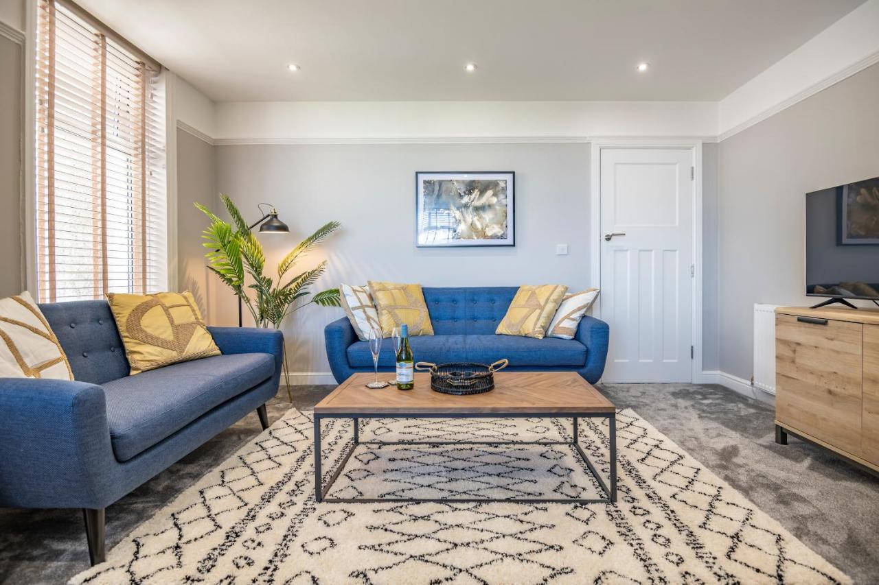 Luxury 2 Bed Apartment, Sea View, Near The Beach. Rhôs-on-Sea 외부 사진